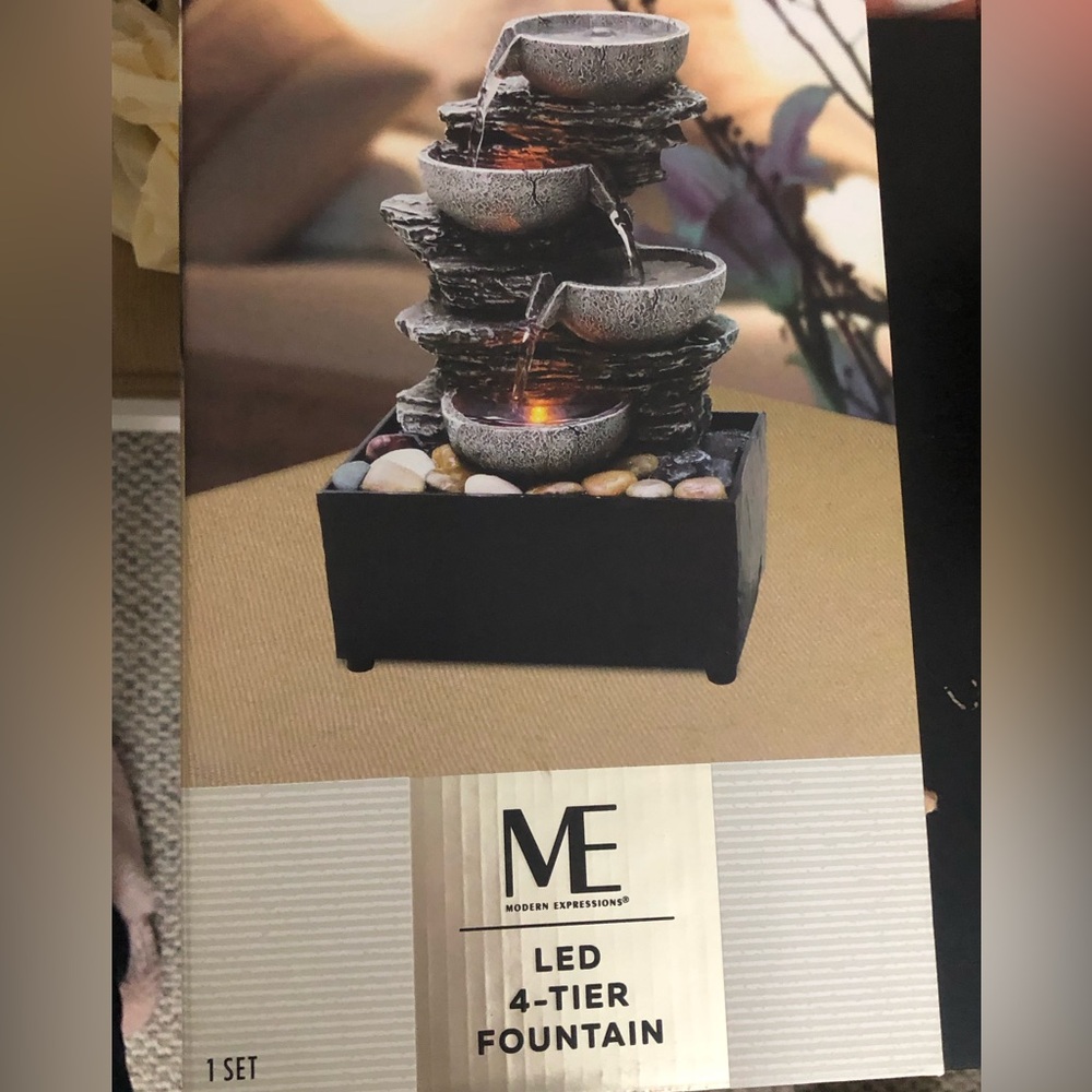 Expressions Cascading Stone-Look Table Fountain